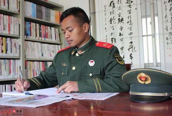 部队里中士是什么等级?