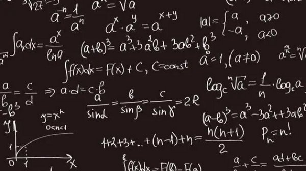 求大学本科从大一到大四的数学教材与出版社名称.