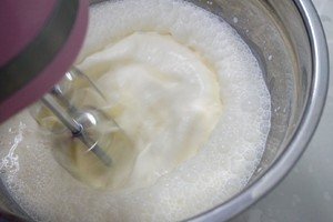 怎样自制直接吃的奶油