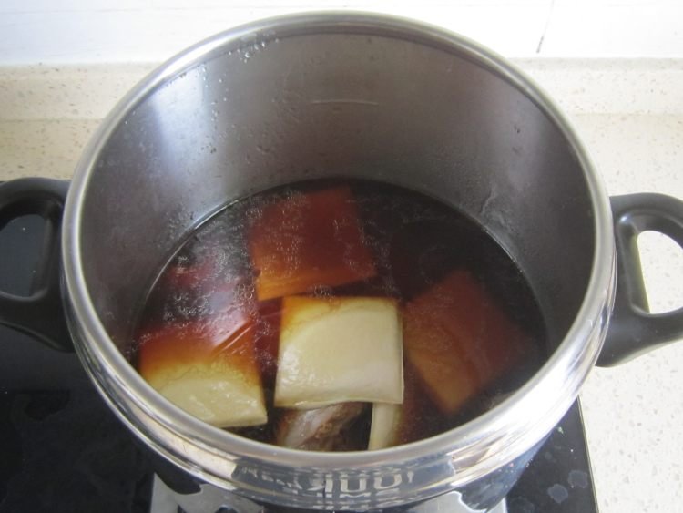 正宗四川卤菜的做法及配方是？