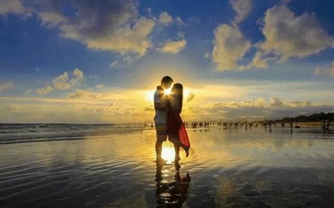 郑思维求婚女友，你知道他们之间的爱情故事吗？