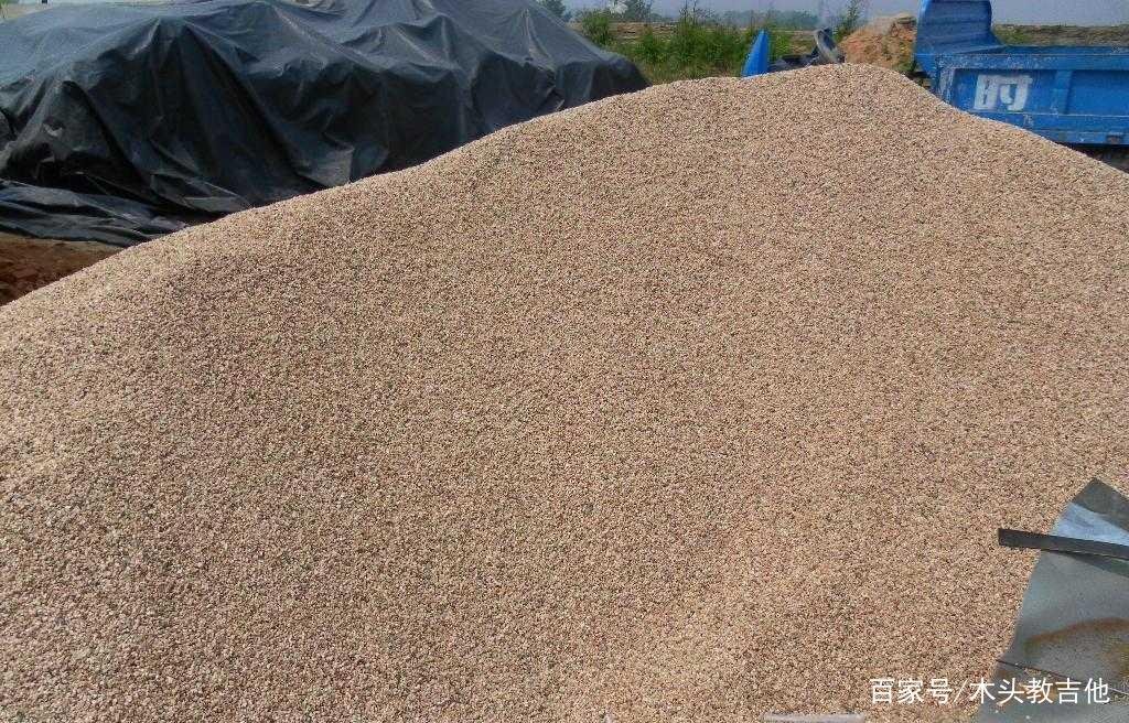 沙漠的沙子为什么不能用于建筑用沙？两者有什么区别？