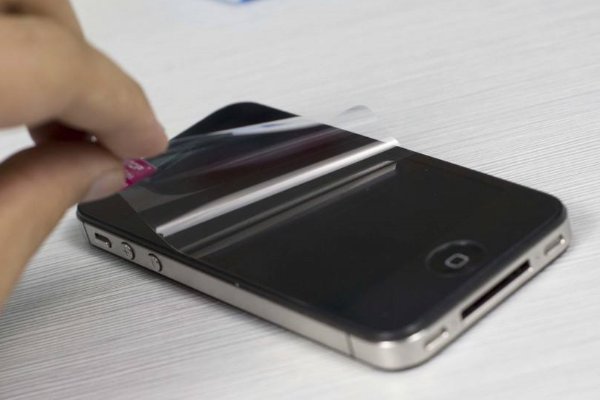 手机要不要贴膜？