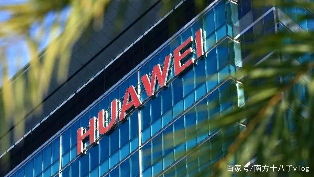 华为的创始人任正非，他在没创立华为之前是做什么的？