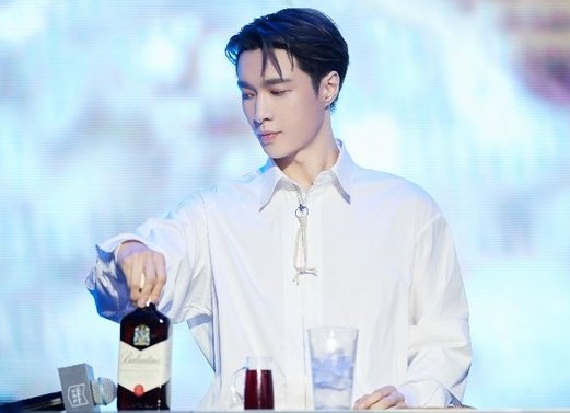 张艺兴代言了哪些牌子？