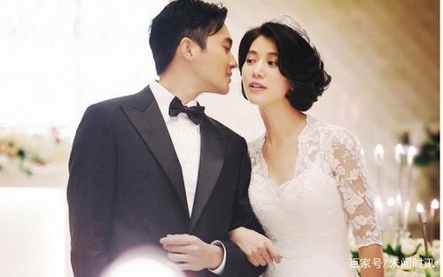 袁咏仪张智霖相恋27年，两人恩爱的背后，藏着一场什么样双双出轨的大戏？