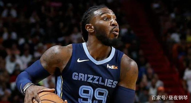 NBA球员杰·克劳德在球队的位置是什么？