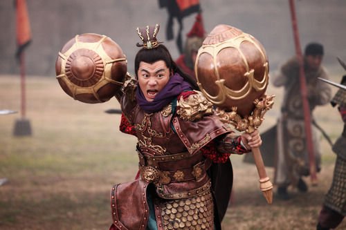 《隋唐英雄传》中，武力排行第一的是谁？