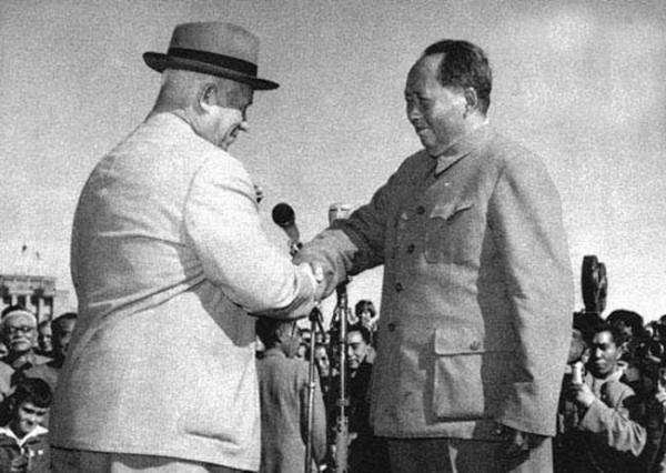 苏联历任领导人中对中国帮助最大的是不是赫鲁晓夫