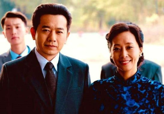 《外交风云》里凌家姐妹原型是谁?