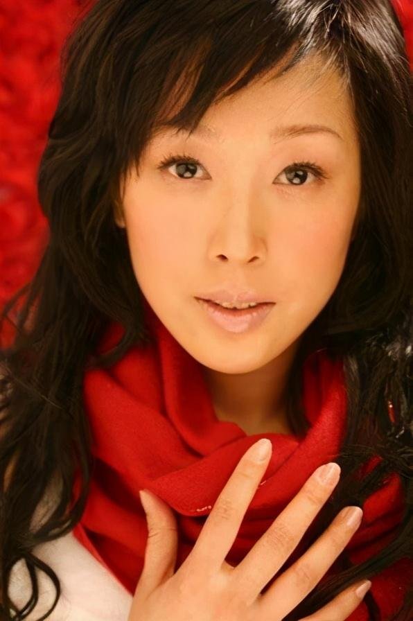 曾和那英齐名的歌手孙悦为何突然销声匿迹了,她现况如何?