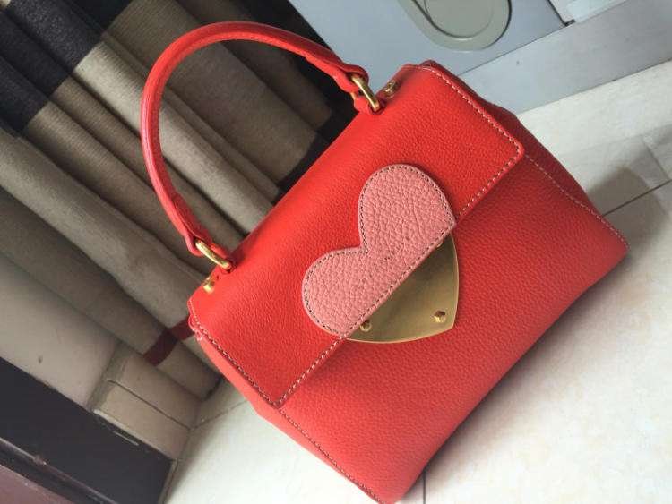 有谁了解意大利Coccinelle这个品牌吗