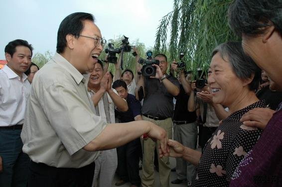 张耀华的人物经历