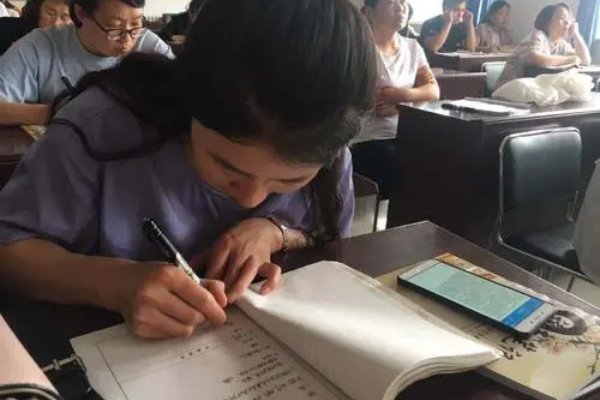 自学成才代表什么动物生肖