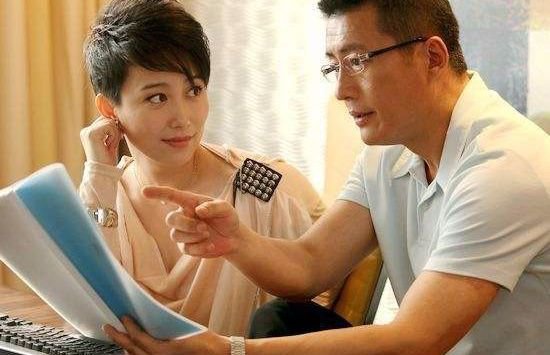 丁柳元老公罗刚的背景是什么?