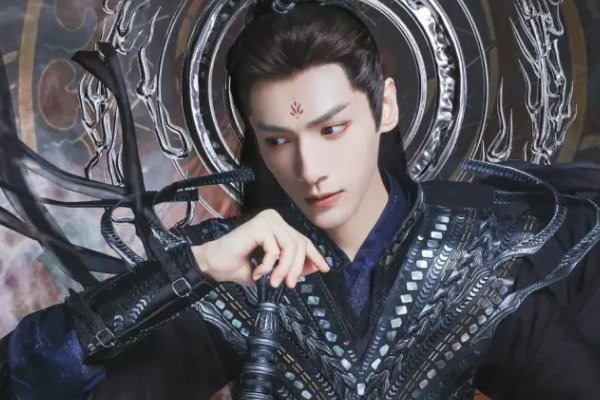 长月烬明原著圆房描写