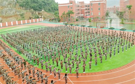 灞桥全封闭式学校有哪些学校