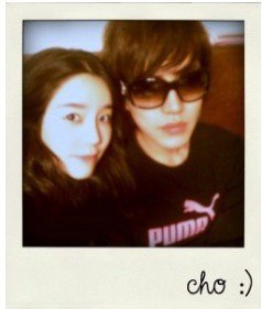 音悦台 审核题目: 1:曺圭贤的姐姐是谁? 2:李泰民的哥哥是谁? 3:在《我