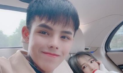 殷世航何婧婧有整容吗?