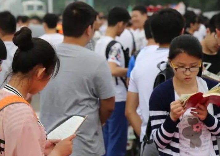 全国2卷数学难吗