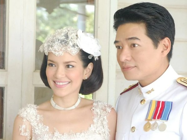 花环夫人第集分集剧情介绍