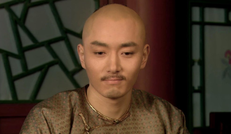 在《甄嬛传》原著里甄嬛给允礼生了个女儿，皇帝为何被绿了两次？