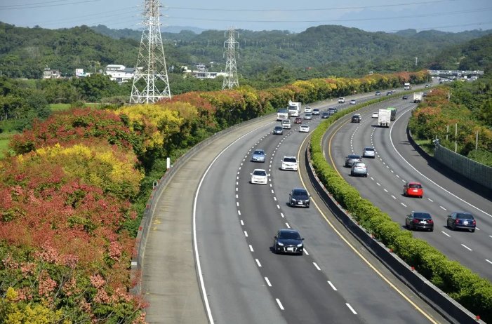 高速免费可以提前多久上高速