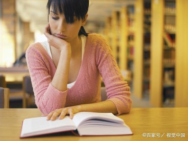 初中生学习时怎么样全方位、多角度阅读呢?