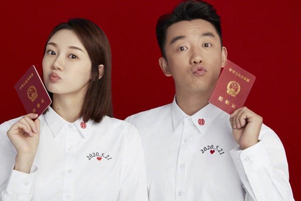 苗苗发文为郑恺宣传新剧，你羡慕他们之间的这种感情吗？