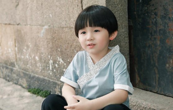 说男生清秀是什么意思 清秀可以形容长得不好看吗 清秀包括形容男生什么