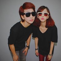 QQ情侣透明皮肤大图_一对双人的情侣大图