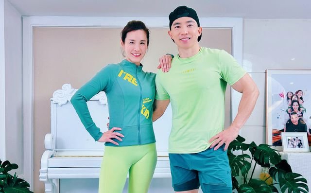 上海女子跳倒立版刘畊宏健身操，普通人如何才能练到如此地步？