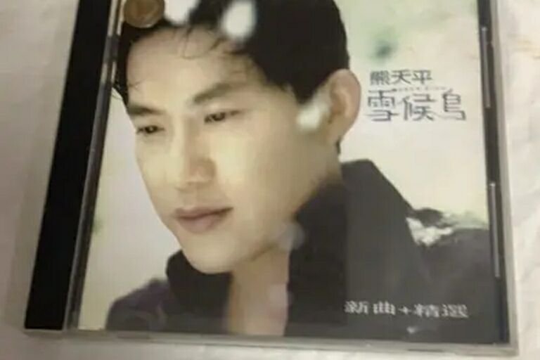 知名歌手熊天平罕露面，街头晨练被指胖到认不出，他现在怎么变这样了？