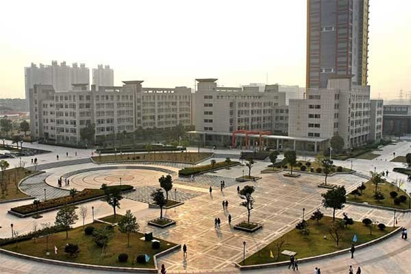 浙江传媒学院2023年艺考分数线是多少?