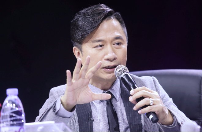 黄舒骏有几段婚姻