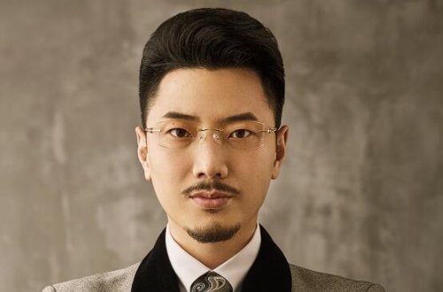 国岳到底是谁啊？