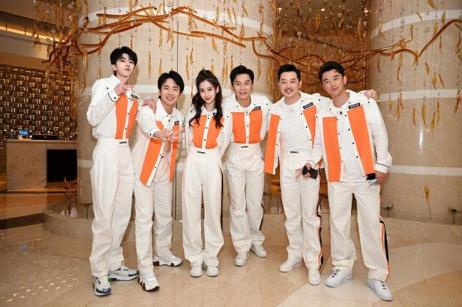 跑男八季什么时候开播