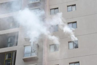 云南罗平一小区发生一起火灾事件致7死，导致起火的原因是什么？