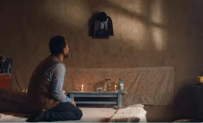 《隐入尘烟》的“票房奇迹”说明了什么？