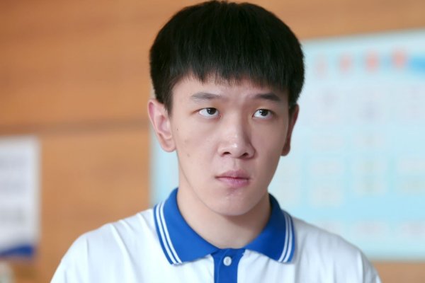 鸣龙少年吴凡是谁