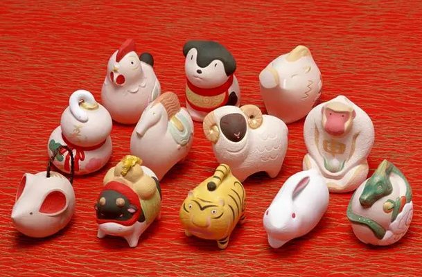 帮狗吃食形容什么动物