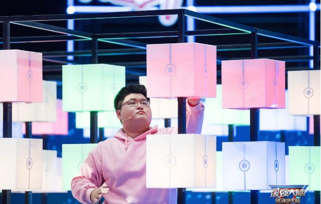 朱辉宇靠“蒙”夺了脑王,你觉得这令人尴尬吗?