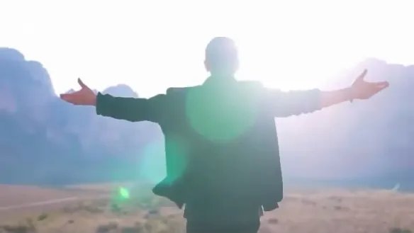 20万点赞完成！周杰伦兑现承诺 公布新歌25秒前奏MV！