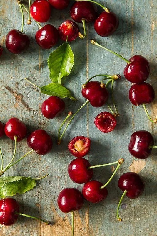 车厘子和樱桃有什么区别？是同一种水果吗？