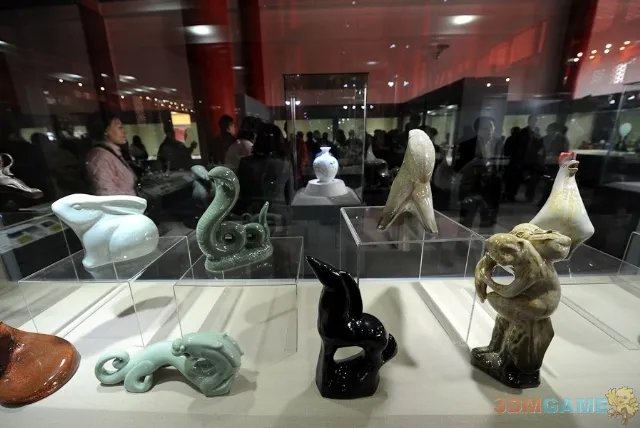 华西村复制故宫 成国内规模最大村级艺术博物馆