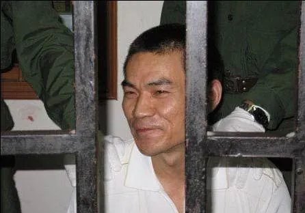 乔四的照片谁有？