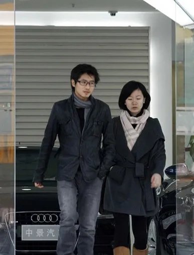 韩寒老婆的照片