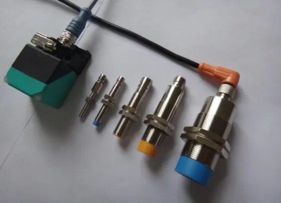 接近开关怎么接线