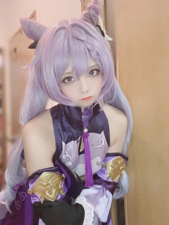 清纯又诱惑的黑丝大白腿 11区Coserてんうみ美图赏