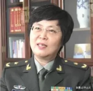 同一航班51人确诊！中国籍归国免费治疗。你怎么看？